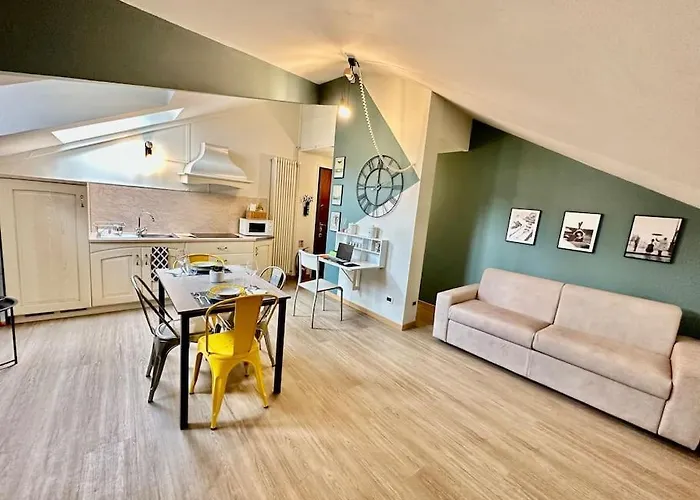 63 Passi Dal By Revenue House * Como