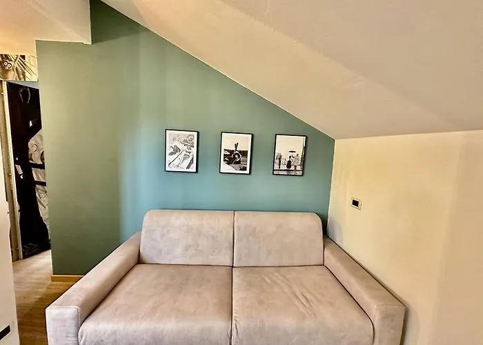 63 Passi Dal By Revenue House