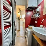 63 Passi Dal By Revenue House Apartment