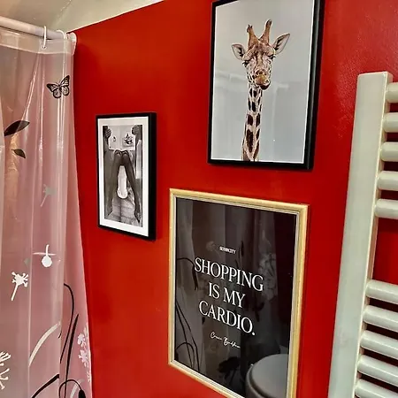 Apartment 63 Passi Dal In Centro By Revenue House