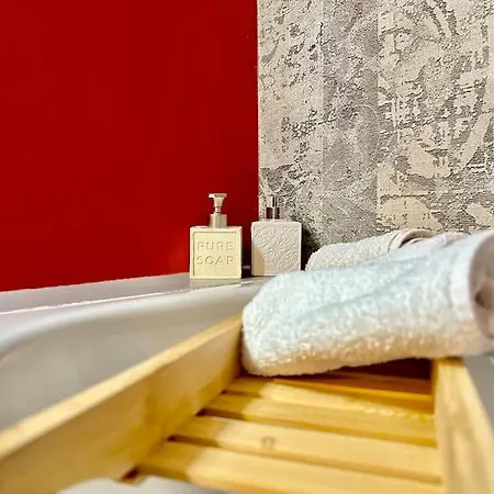 Apartment 63 Passi Dal In Centro By Revenue House