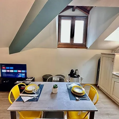 Apartment 63 Passi Dal In Centro By Revenue House